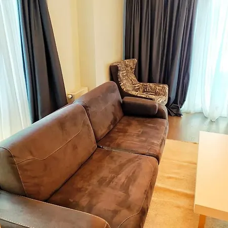 Sisli Bomonti Merkez, Uecretsiz Otopark, Metro, 2 * Istanbul